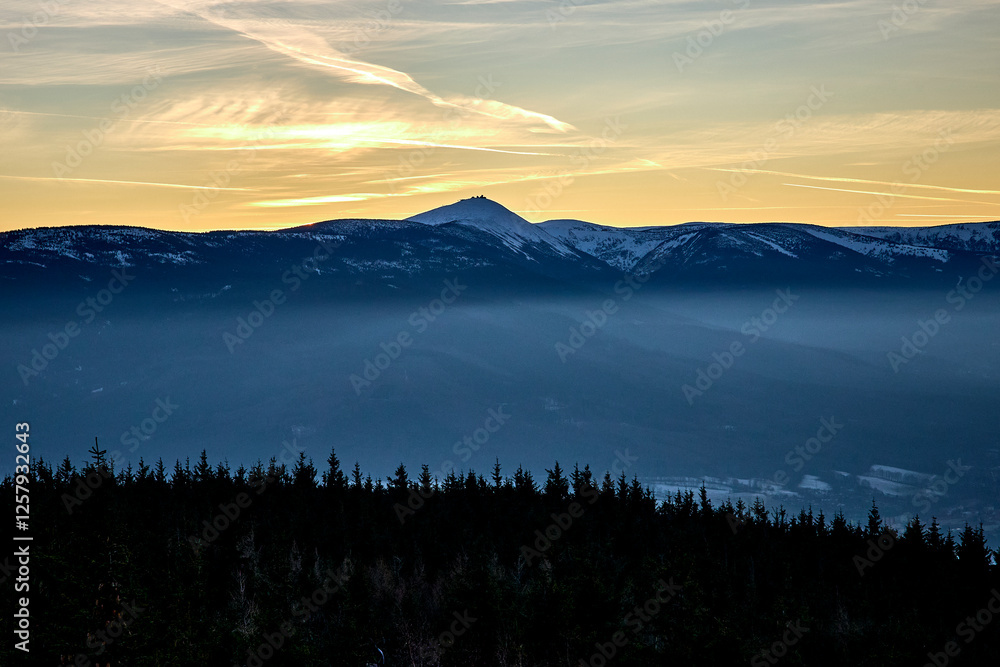 Obraz premium Zima w górach