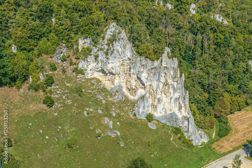 Der Kletterspot Konstein im Naturpark Altmühltal aus der Vogelperspektive photo