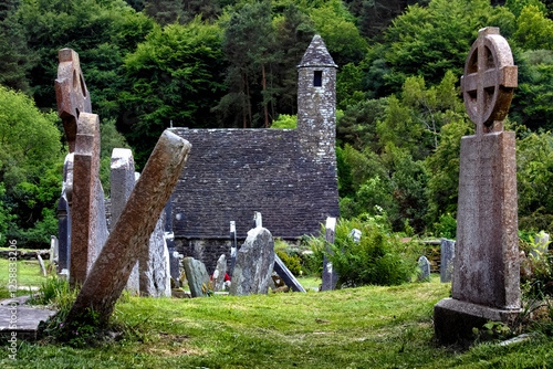 Obraz na płótnie Medieval church of the Glendalough monastery in the Wicklow mountains in Ireland w salonie