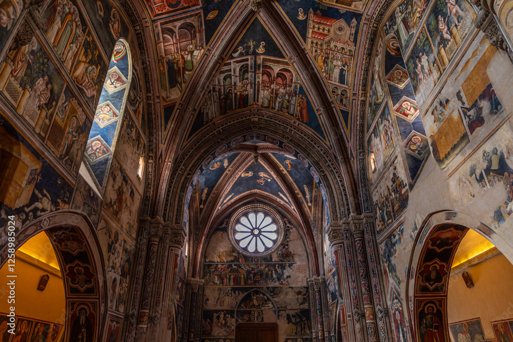 Fototapeta premium Magnifiques fresques de la Basilica di Santa Caterina d'Alessandria, à Galatina, dans les Pouilles, Italie