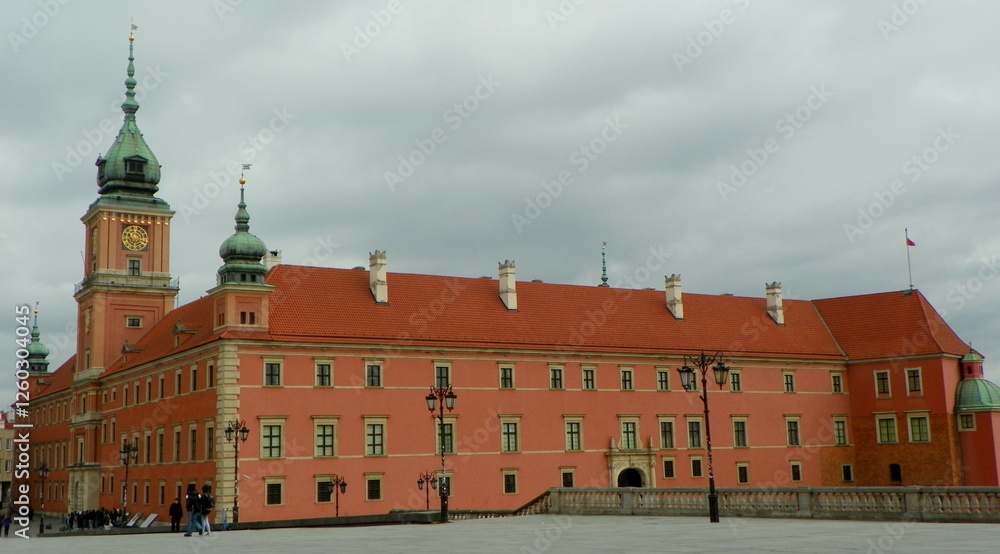 Fototapeta premium Poland, Warsaw, Castle Square, Royal Castle, general appearance of the palace