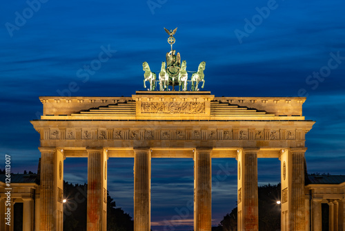 Obraz na płótnie Brandenburg Gate at Sunset w salonie