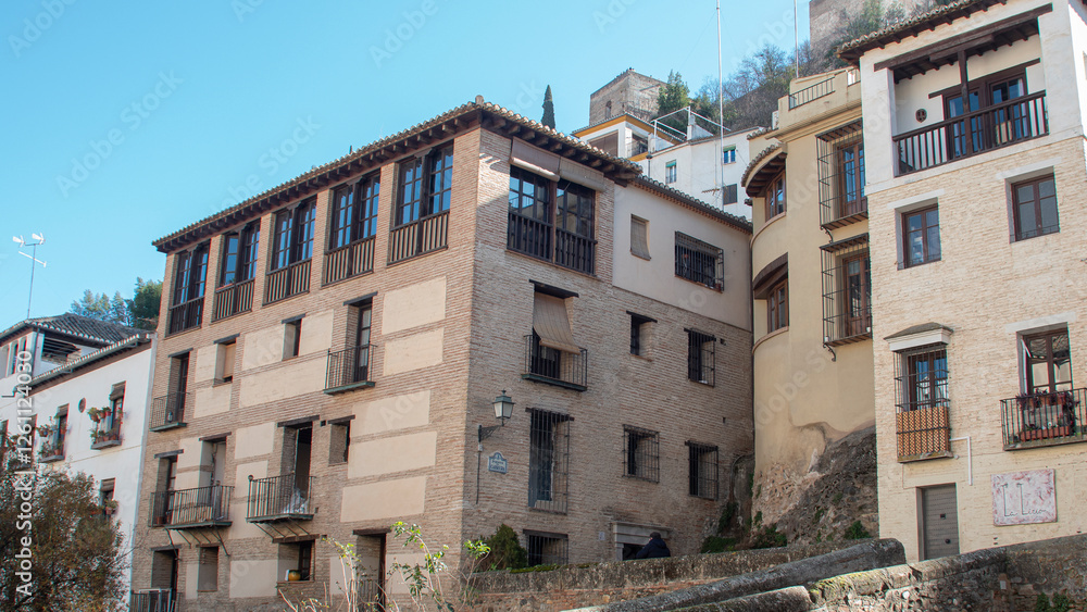Obraz premium Typical buildings in the centre of the city of Granada