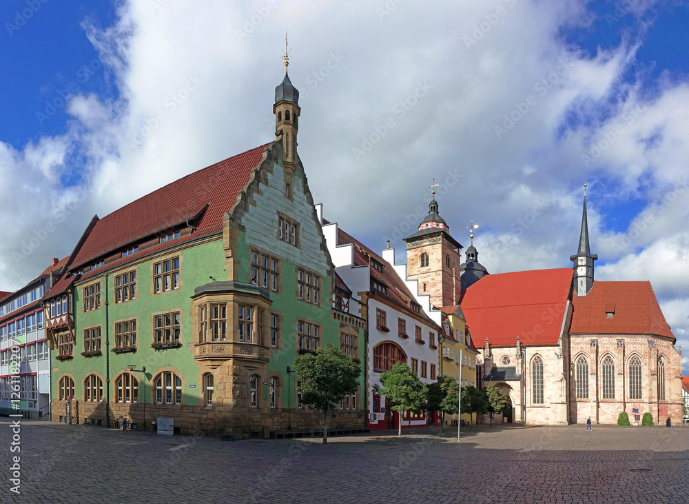 Fototapeta premium Rathaus und Kirche in Schmalkalden