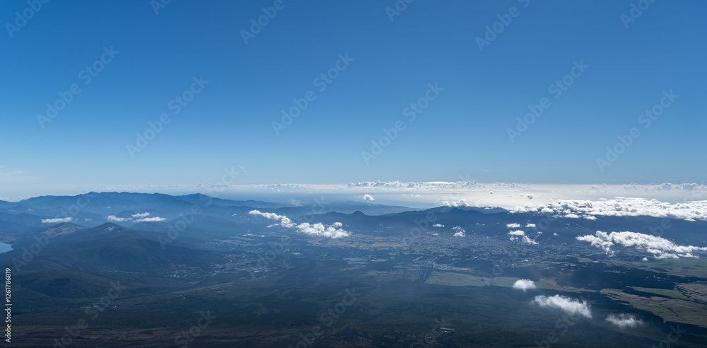 Naklejka premium 宝永山から眺める絶景