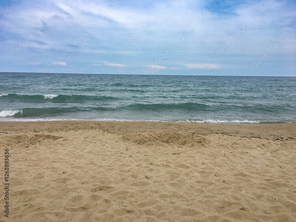The sandy beach near Obzor in Bulgaria gently and gradually slopes into the sea and is suitable for a pleasant summer vacation. The sandy beach near Obzor in Bulgaria gently and gradually slopes into the sea and is suitable for a pleasant summer vacation.