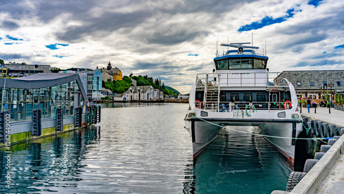 Jugendstil-Stadt Ålesund an der Westküste in Norwegen