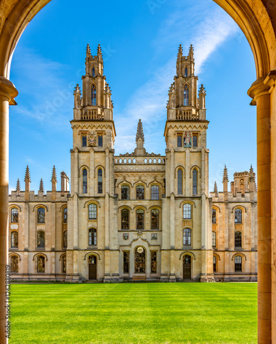 Wallpaper Mural All Souls college of Oxford university, UK Torontodigital.ca