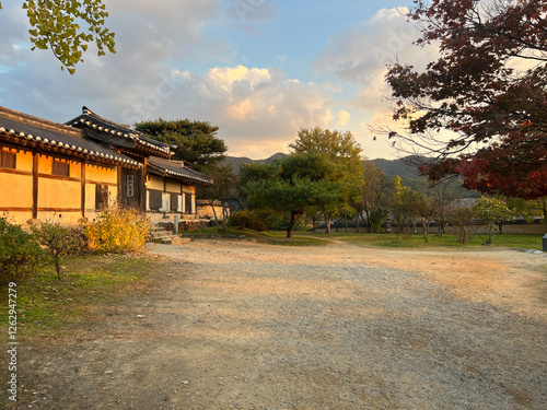 Obraz na płótnie Housing at Andong Hahoe Folk Village w salonie