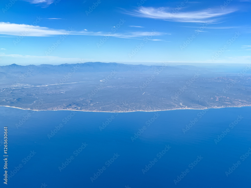 Φωτογραφία Aerial view of the Baja California Sur coastline near Los Cabos with the Sea of Cortez in the foreground