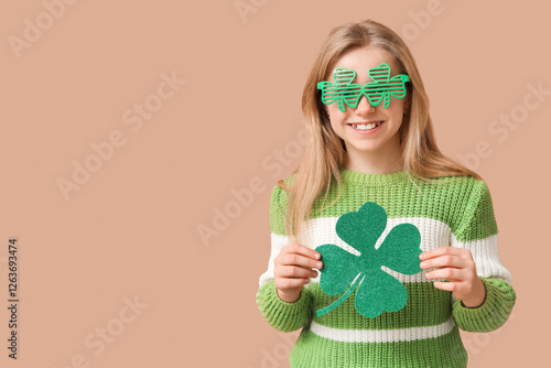 Cute little girl in decorat...