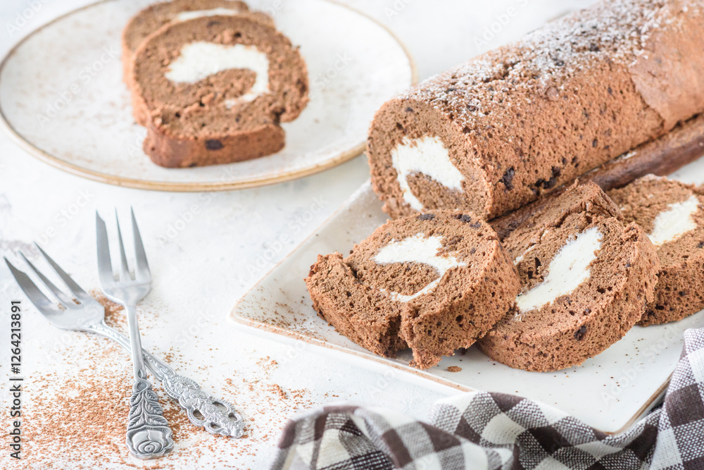 Naklejka premium Sweet chocolate and cream rollat 