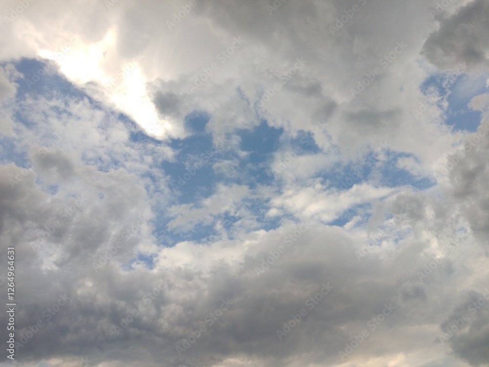 Obraz premium clouds and sun