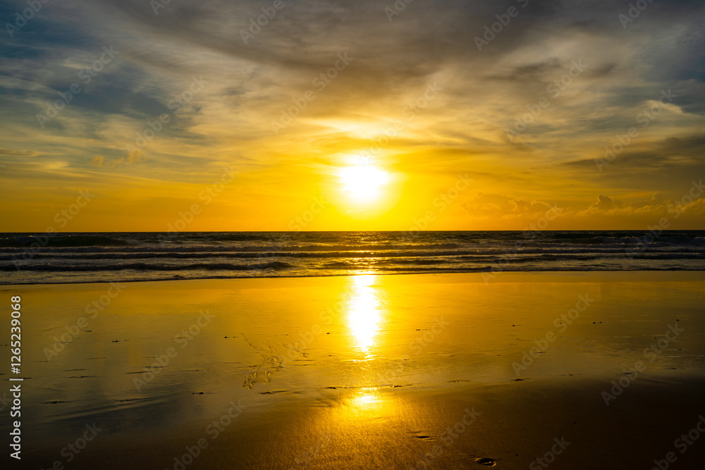Naklejka premium Landscape of colorful clouds in sunset or sunrise sky over sea with reflection in the tropical sea,Beautiful seascape scenery,Amazing light of nature Landscape nature background