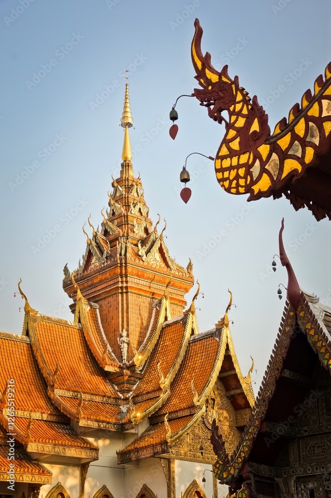Fototapeta premium Buddhist temple in Chiang Mai, Thailand