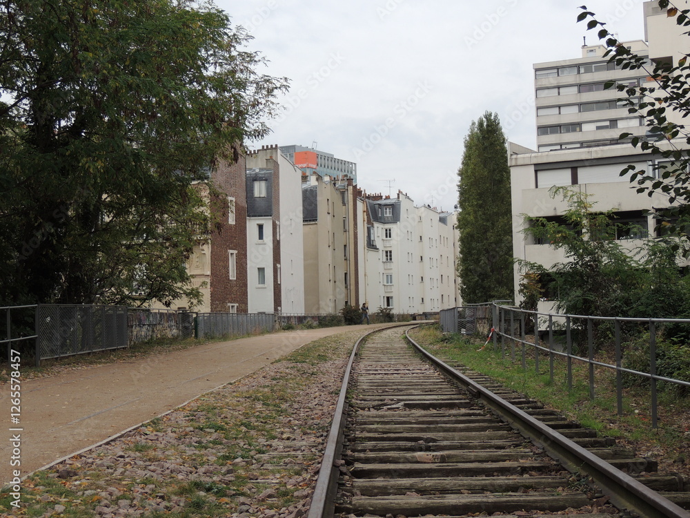Fototapeta premium Petite Ceinture du 15ème arrondissement - Paris - France