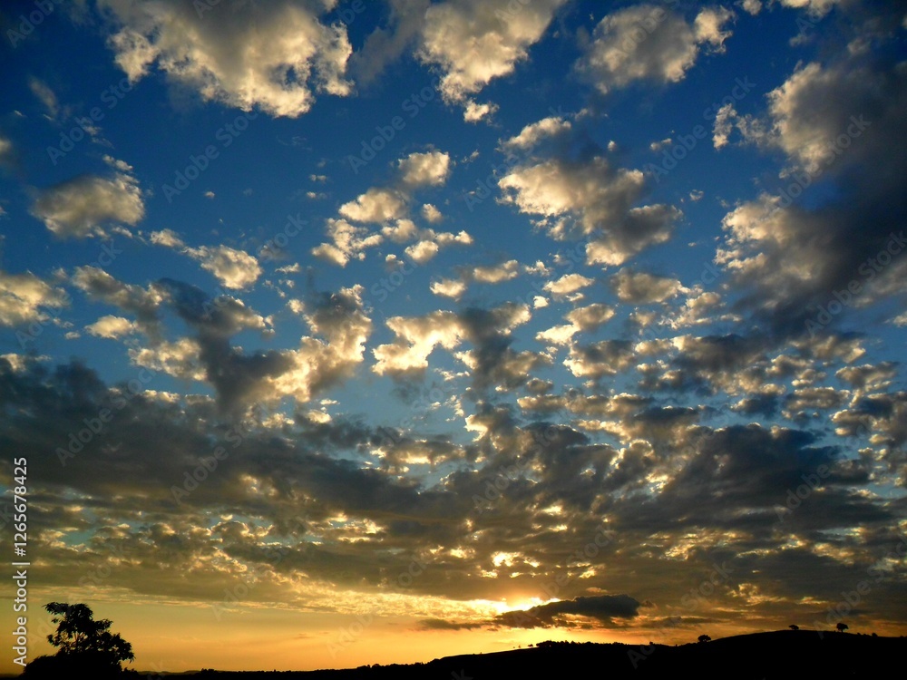 Fototapeta premium sunset in the clouds