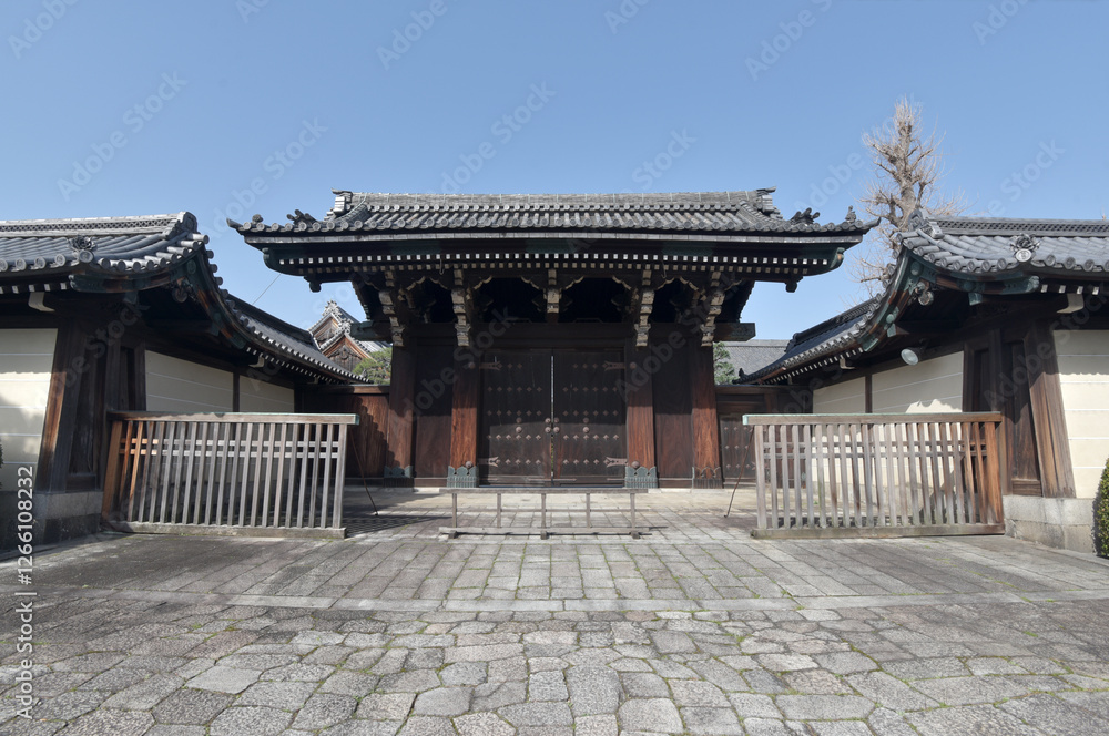 東本願寺 玄関門 京都市下京区 東本願寺 玄関門 京都市下京区