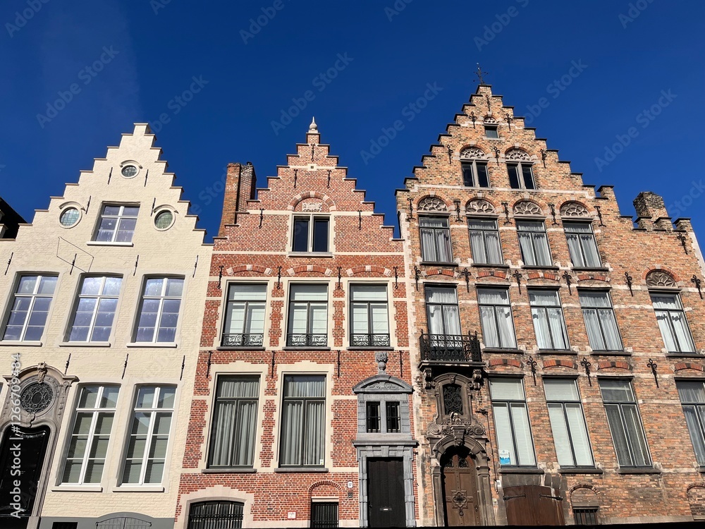 Naklejka premium canal in bruges belgium