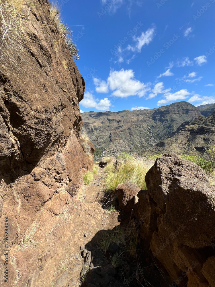 Hiking around Agaete