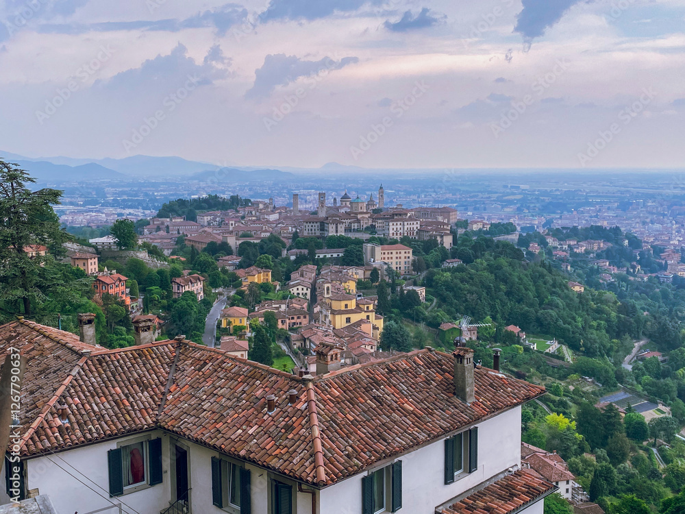 Obraz premium Panoramic sptring view of Bergamo Old Town (Citta Alta), Lombardy, Italy