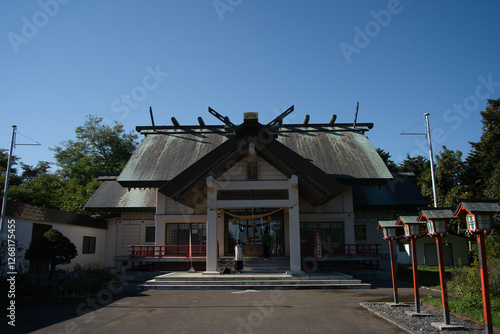 蘭越八幡神社を正面から撮影した photo