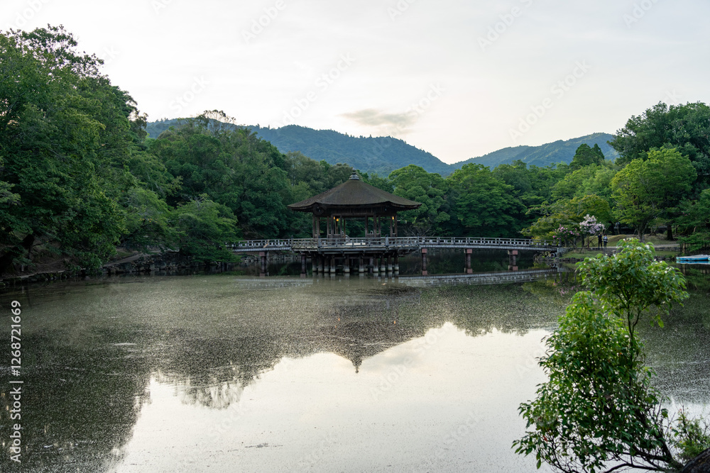 Ukimido Pavilion in Nara park early in the morning