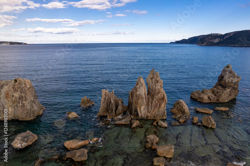 熊野の奇岩、橋杭岩（ドローンによる空撮） photo