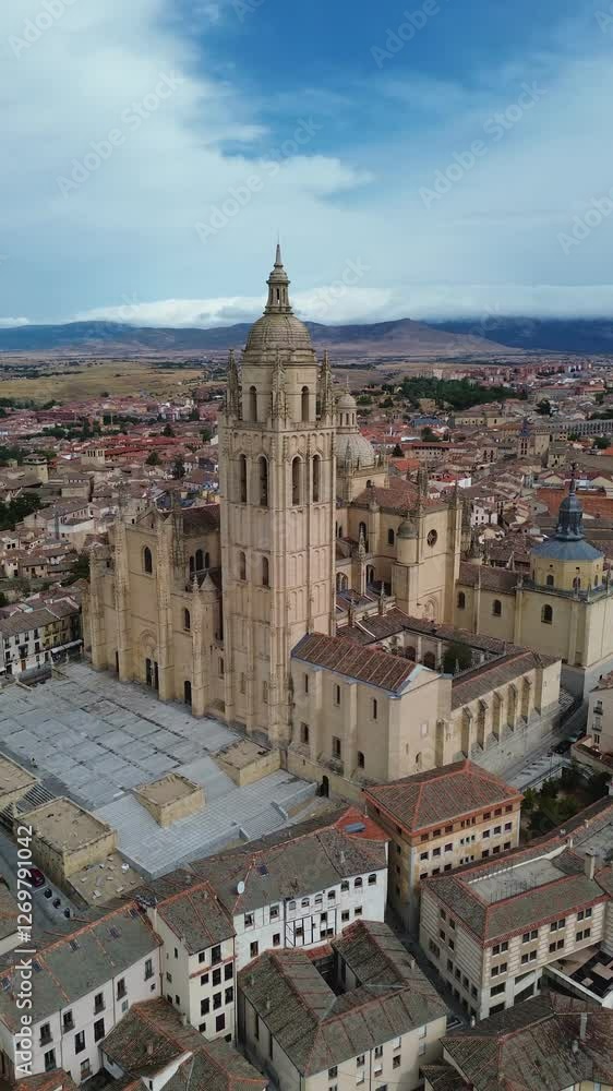 vídeo con dron del Catedral de Segovia España europa vídeo con dron del Catedral de Segovia España europa