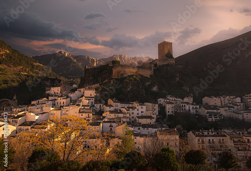 pueblo de Cazorla al atardecer