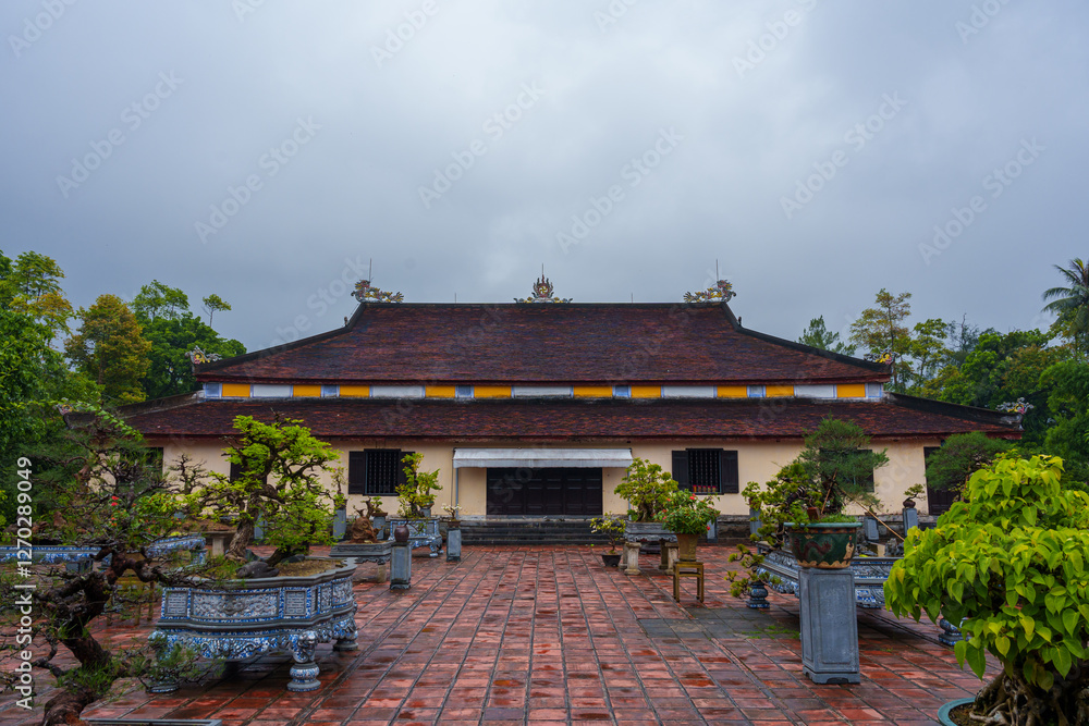Fototapeta premium Traditional Building in Hue Imperial City
