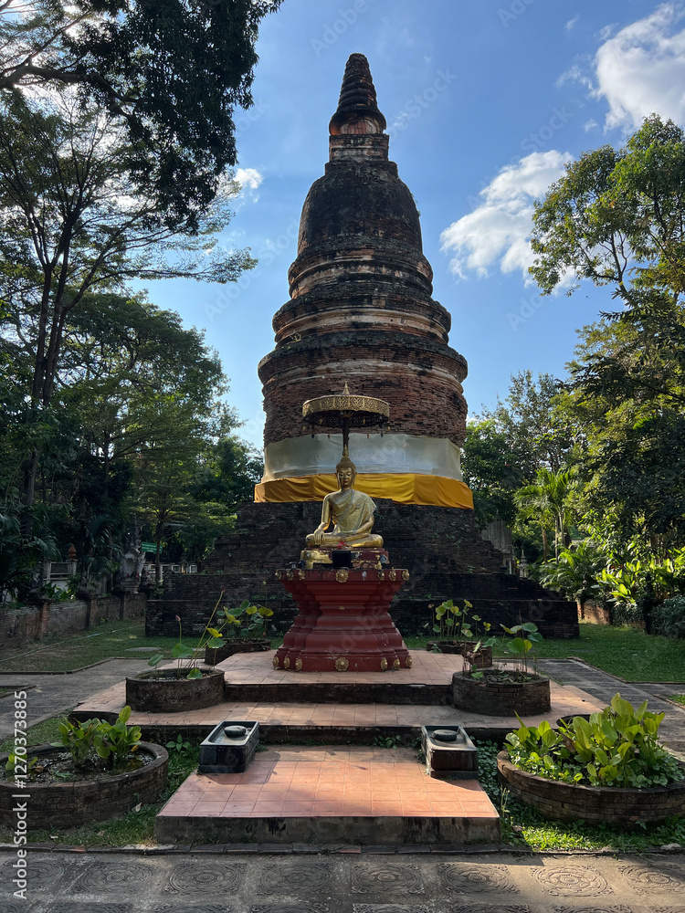 Stupa at Wat Pan Sao Buddhist temple in Chiang Mai