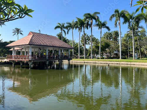 Obraz na płótnie Pond at Buak Hard Public Park in Chiang Mai w salonie