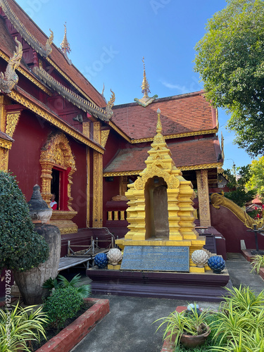 Obraz na płótnie Wat Sri Suphan Buddhist temple in Chiang Mai w salonie