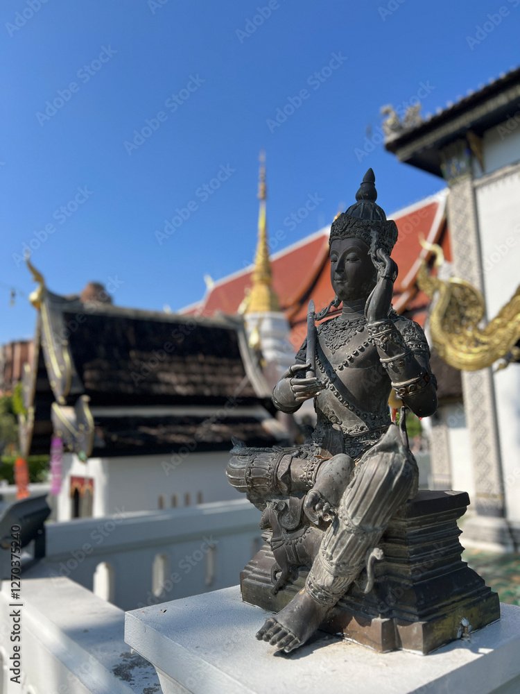 Wat Chedi Luang Buddhist temple