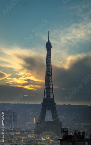 eiffel tower at sunset