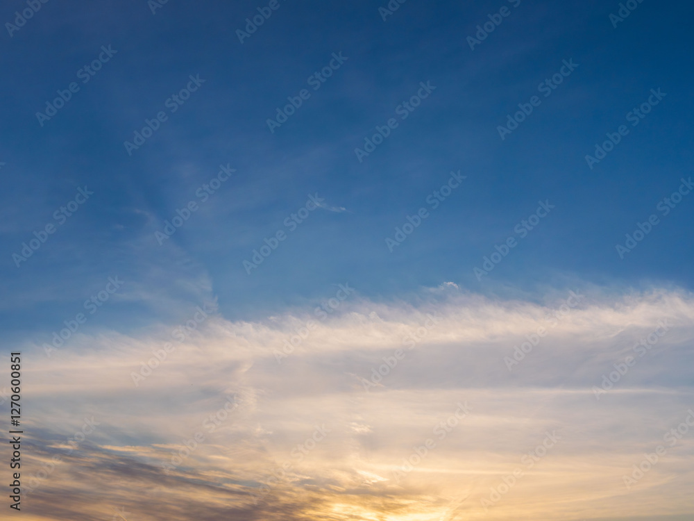 Obraz premium 2月の夕暮れの空と雲35