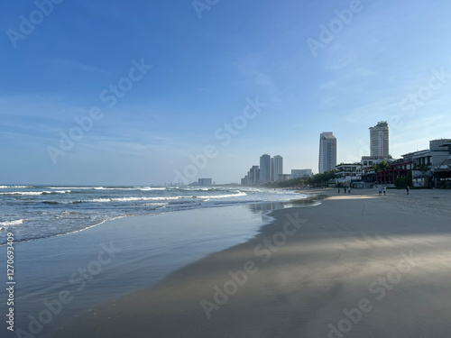 Obraz na płótnie My Khe Beach In Da Nang w salonie