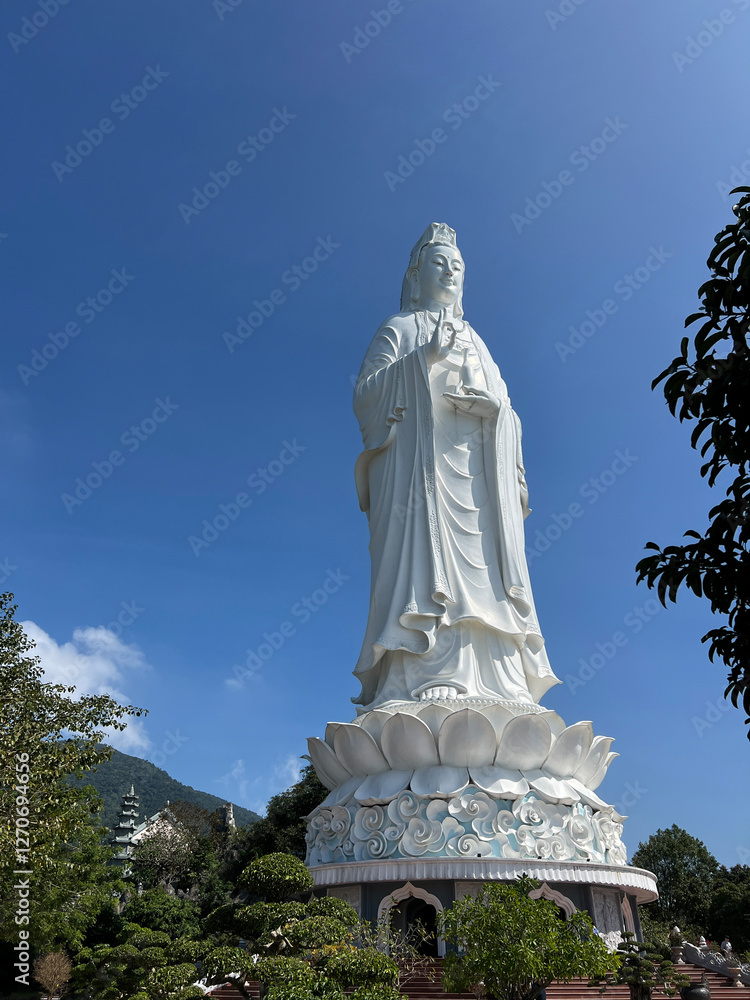 Chau Linh Ung in Da Nang