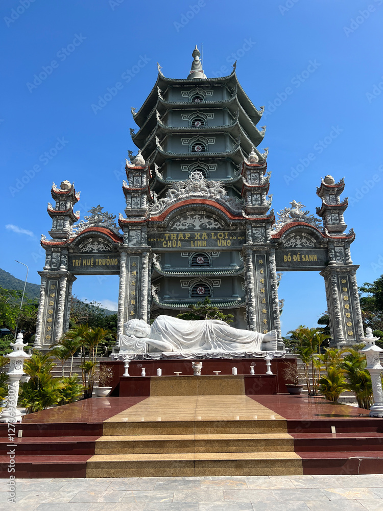 Chau Linh Ung in Da Nang