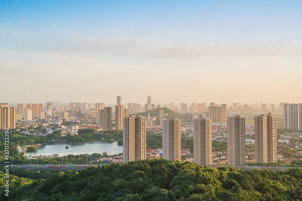Obraz premium Overlooking the skyline and urban scenery of Jiangyin City, Jiangsu Province, China on August 6, 203