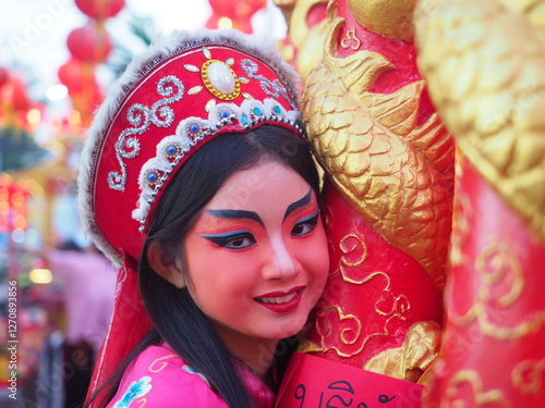Obraz na płótnie Beautiful young woman with Chinese Opera dress in Chiang Mai, Thailand. w salonie