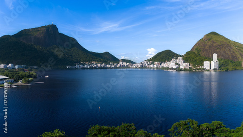 Fotografija Aerial view of Lagoa Rodrigo de Freitas in Rio de Janeiro