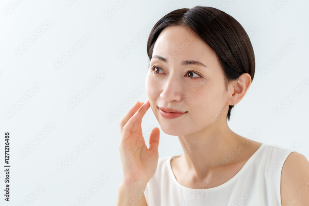 女性 スキンケア 女性 スキンケア