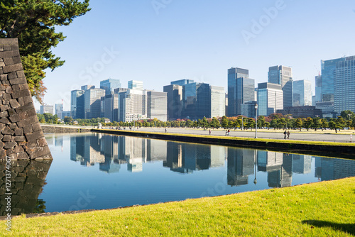 Tableau sur toile Dia Ensolarado em Ginza, o bairro luxuoso de Tóquio