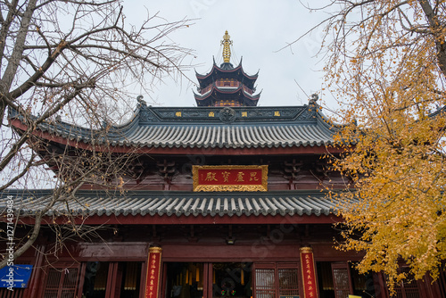 Obraz na płótnie 中国 南京市の寺院、鶏鳴寺 毘盧宝殿 w salonie
