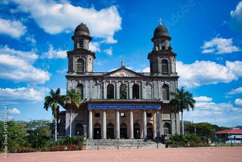 Εκτύπωση καμβά Managua, Nicaragua - Old  Cathedral of Santiago