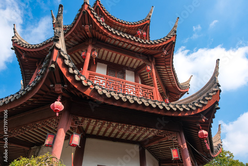 Obraz na płótnie 中国 上海市の水郷、七宝古鎮、氽来鐘 w salonie