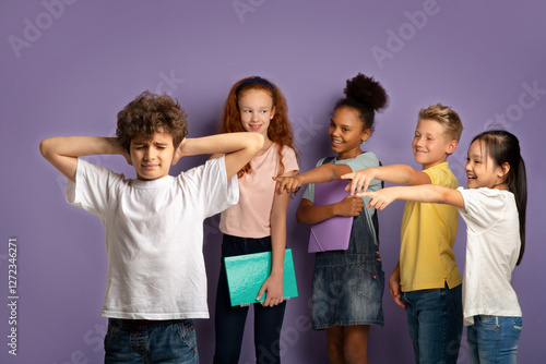 Cuadro en lienzo Bullying at schools concept