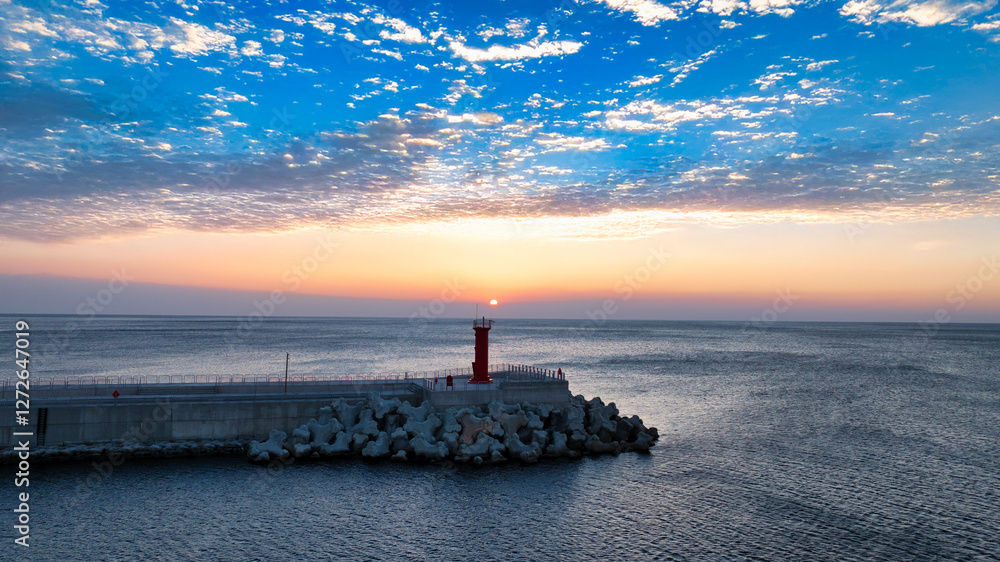 Fototapeta premium 강구항일출